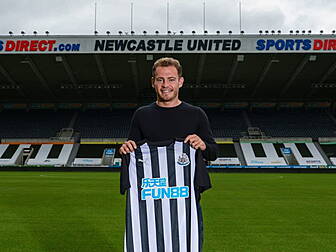 Newcastle sign ex-Bournemouth...